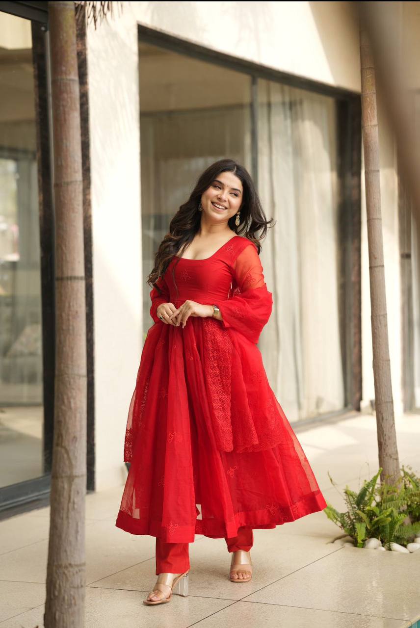 Dyed Organza Top Bottom Set with Matching Dupatta